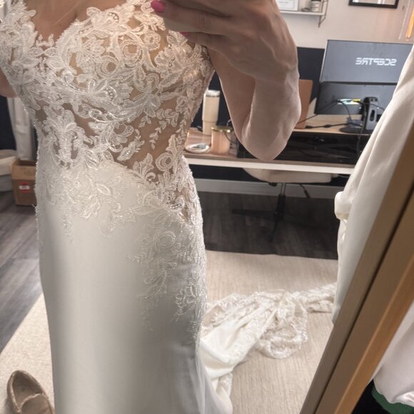 NEVER WORN WAITOMO WEDDING DRESS SIZE 10 - Picture 4 of 11